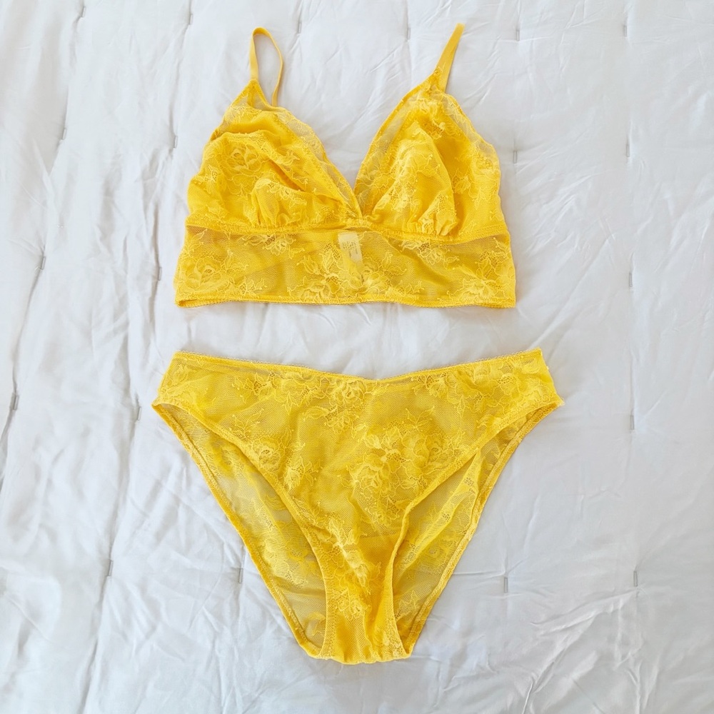 Parade Yellow Lace Bralette and Panty Set size L